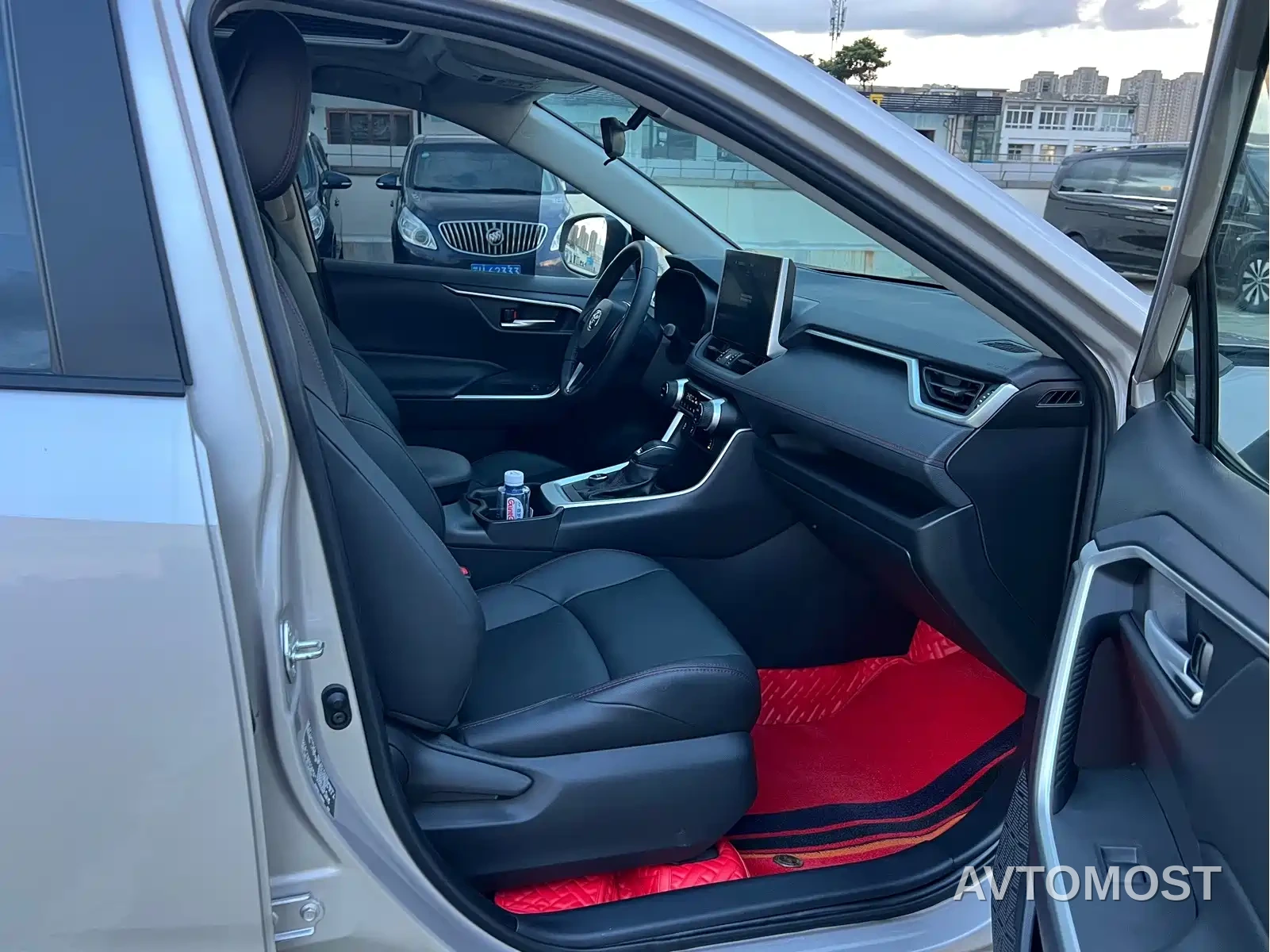 Toyota Wildlander New Energy 2021 High Performance 2.5L 2WD Power Edition — фото 11