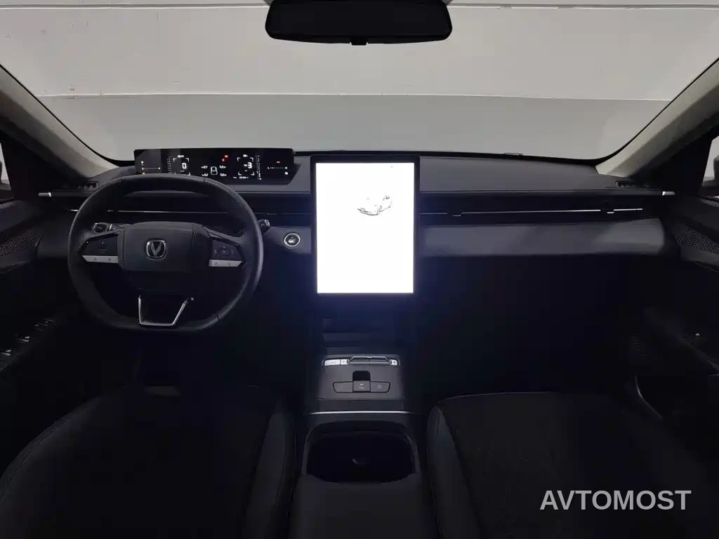 Changan Eado PHEV 2025 Smart New Blue Whale 145KM High-Performance Edition — фото 4