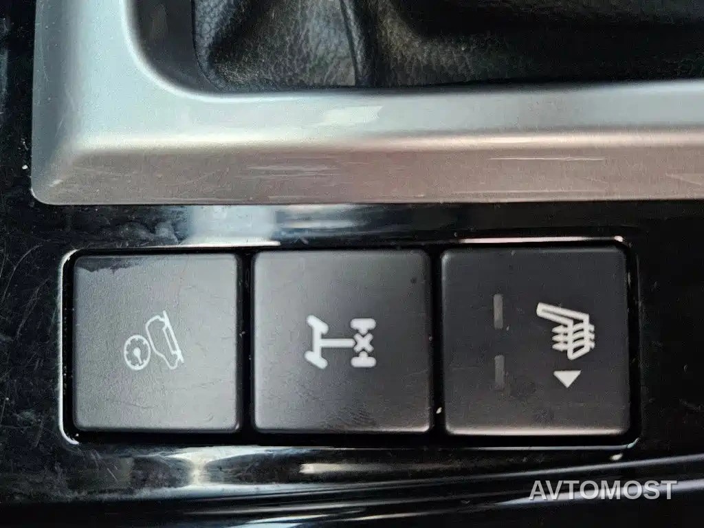 Isuzu D-MAX 2021 1.9T Automatic 4WD Diesel Global Leading Model RZ4E — фото 5