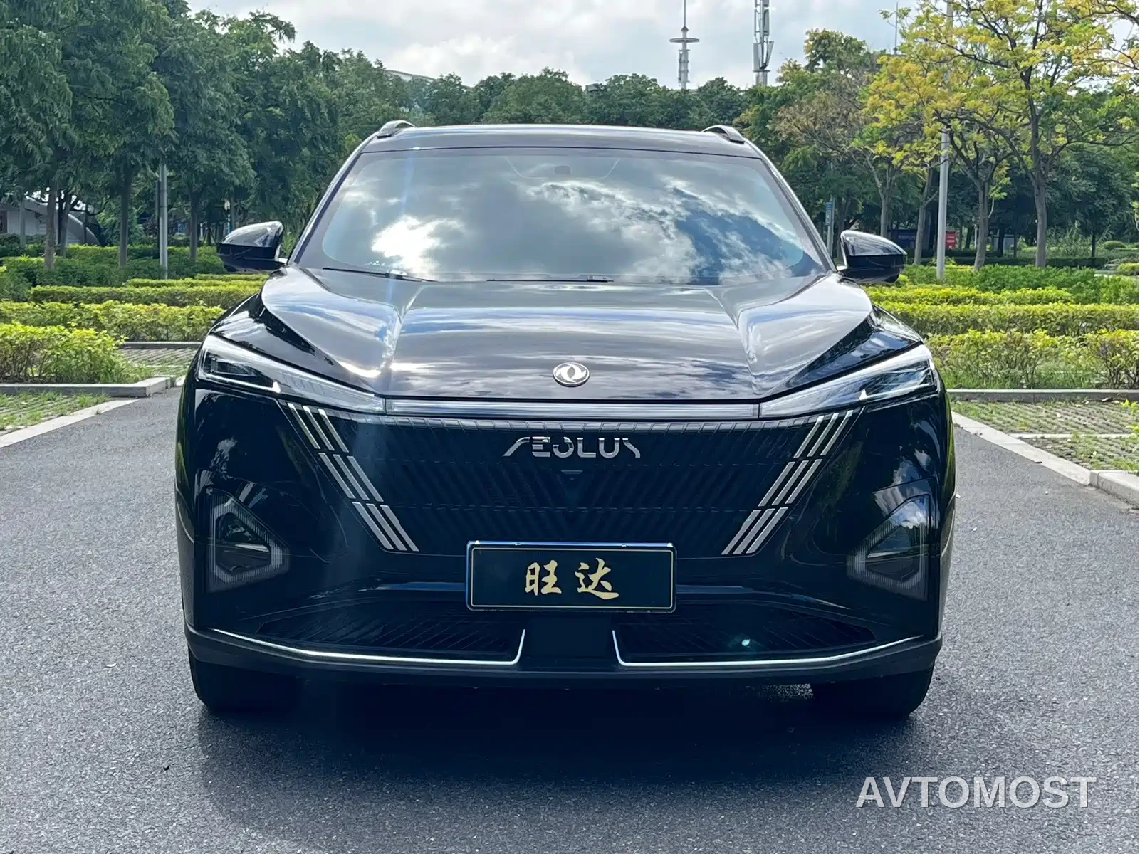 Dongfeng Aeolus Haohan 2024 Glory Edition DH-i 1.5T Luxury — фото 2