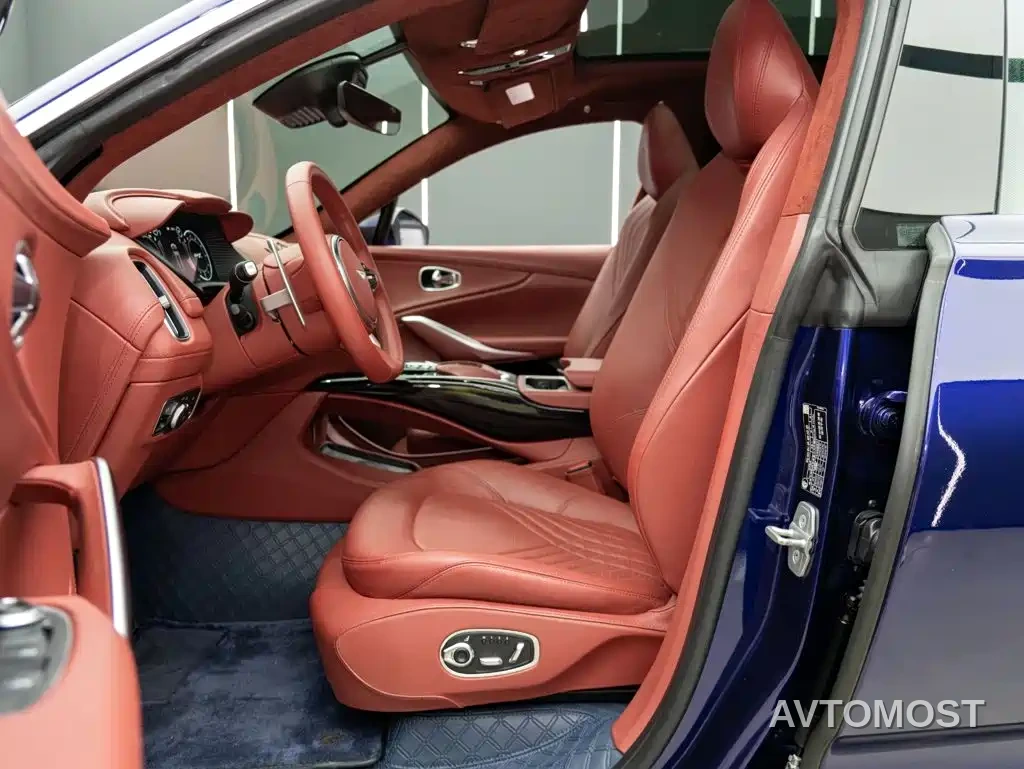 Aston Martin DBX 2023 3.0T STRAIGHT-SIX — фото 16