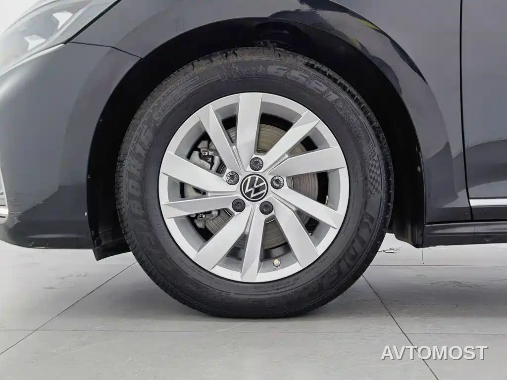Volkswagen Passat New Energy 2022 430PHEV Hybrid Business Edition — фото 12