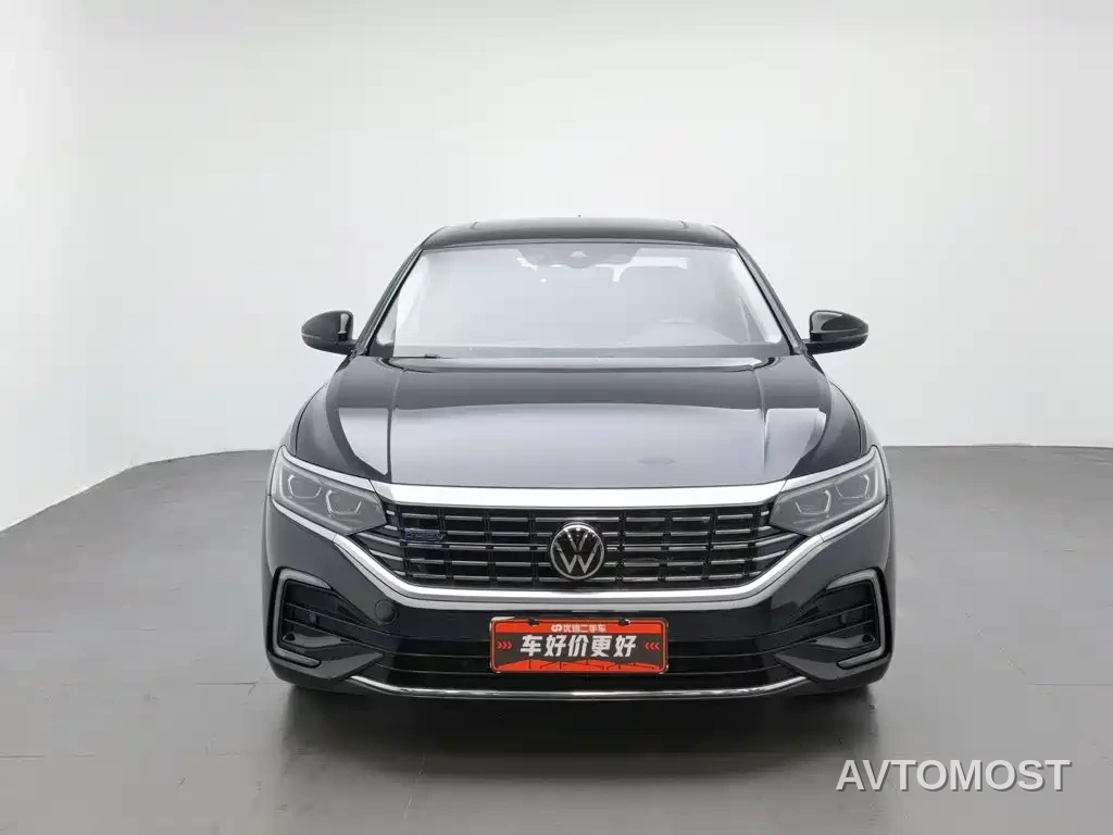 Volkswagen Passat New Energy 2022 430PHEV Hybrid Luxury Edition — фото 2