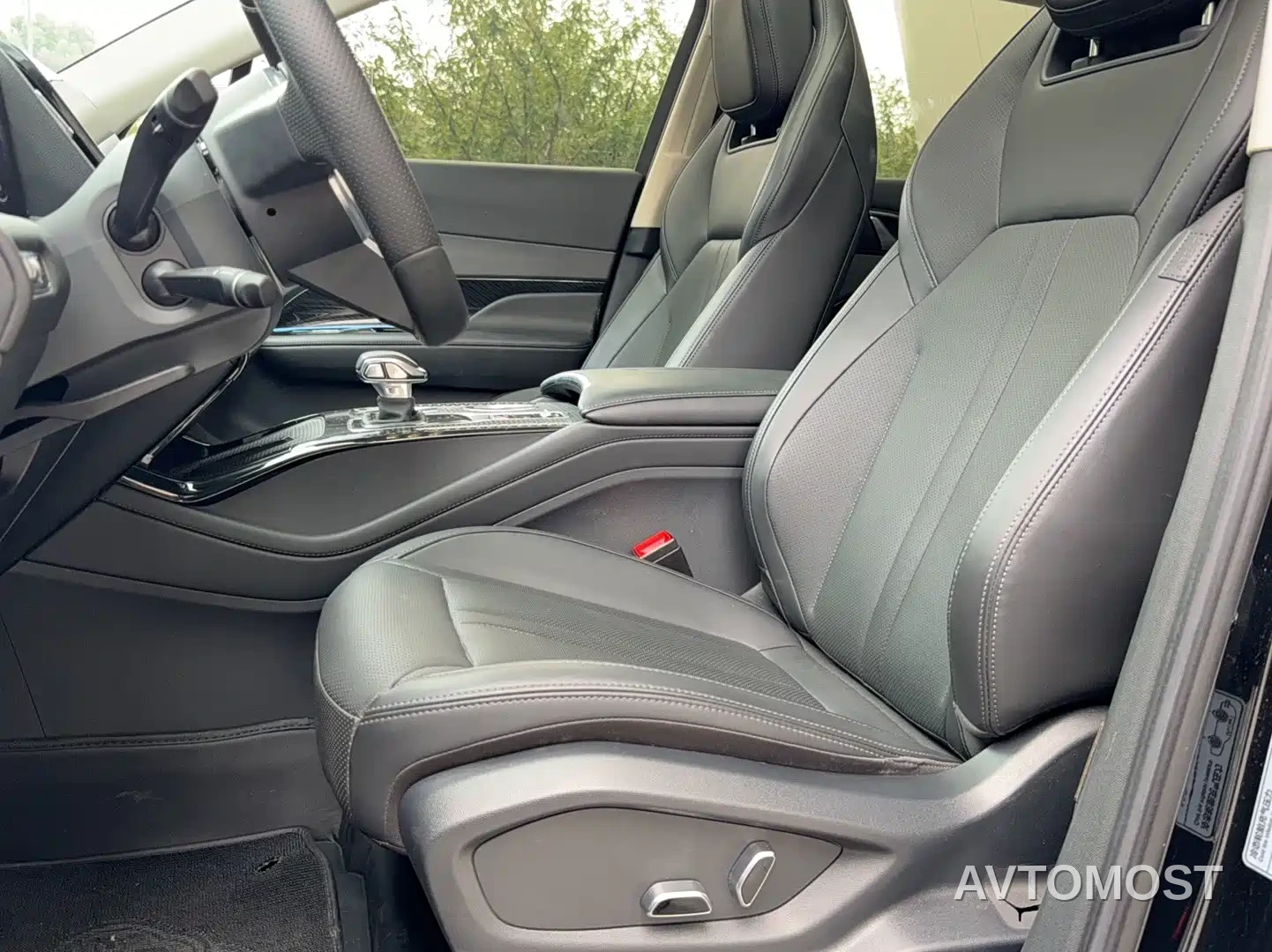 Hongqi HS3 PHEV 2024 PHEV 115km Power Edition — фото 12