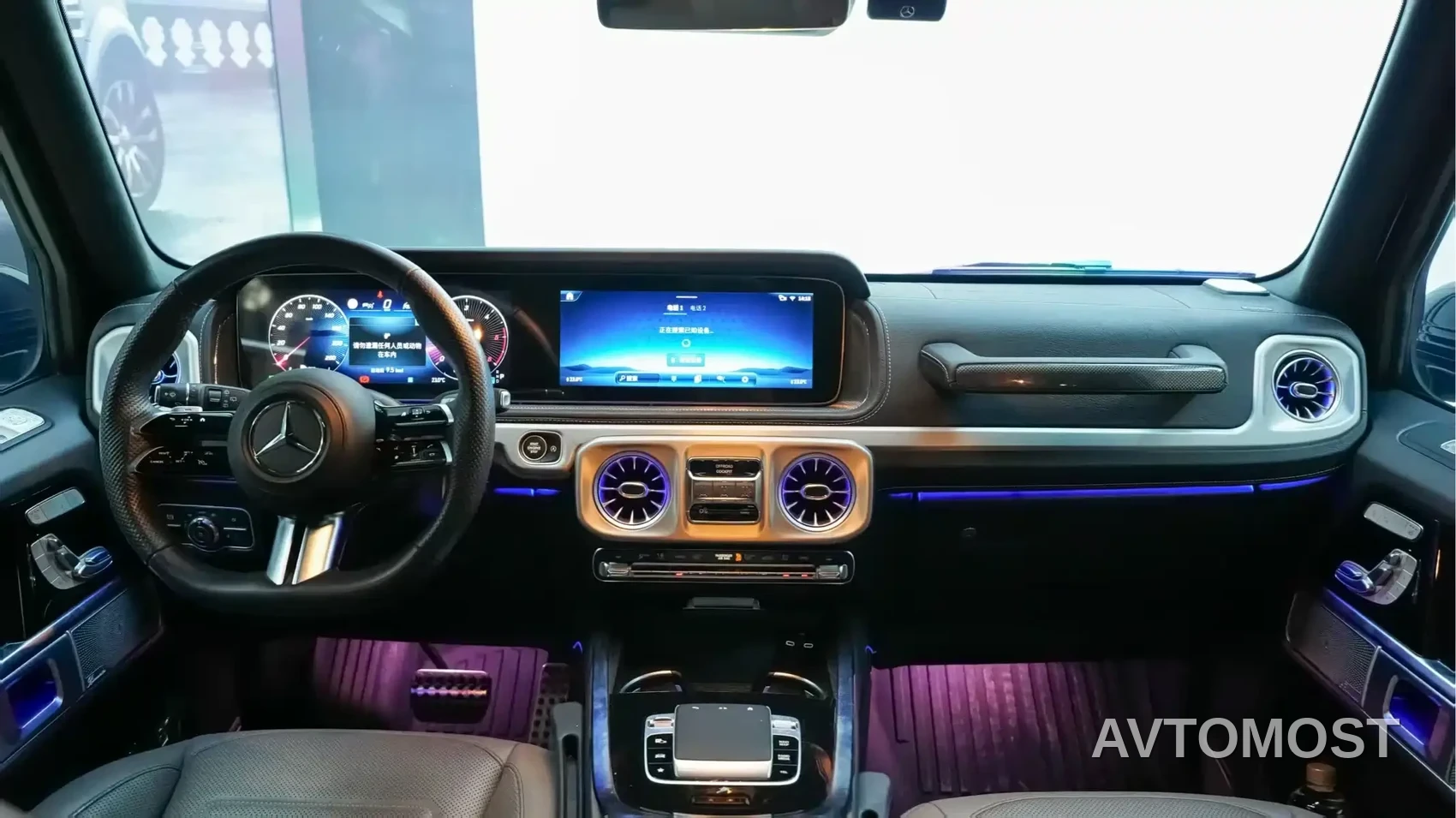 Mercedes-Benz G-Class 2025 G 500 — фото 5