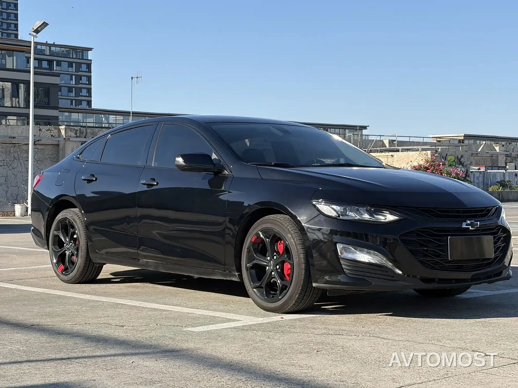 Chevrolet Malibu XL 2023 Redline 2.0T RS Connect Edition — фото 3