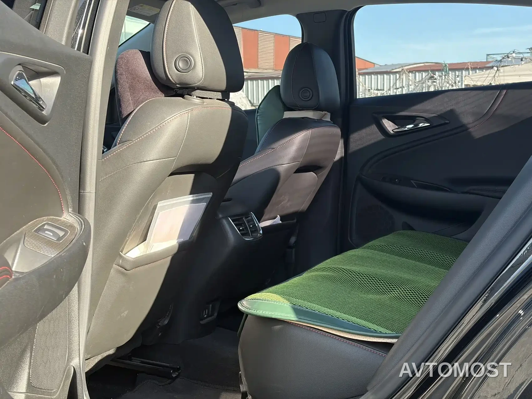 Chevrolet Malibu XL 2023 Redline 2.0T RS Connect Edition — фото 10