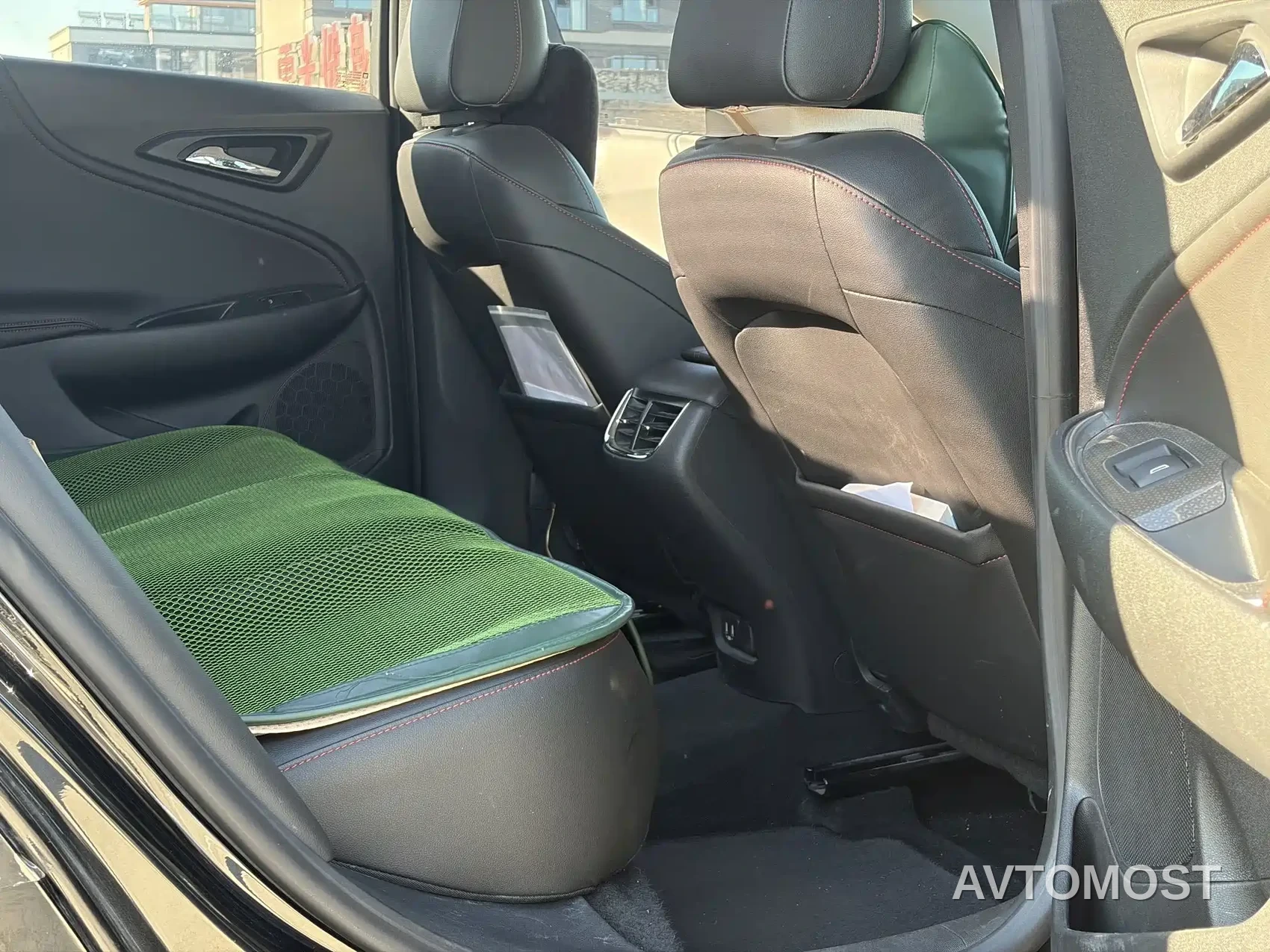 Chevrolet Malibu XL 2023 Redline 2.0T RS Connect Edition — фото 11