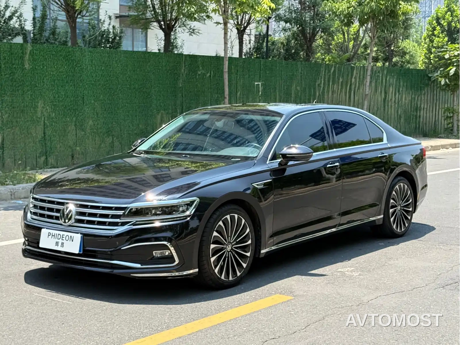 Volkswagen Phideon 2021 380TSI Premium Edition — фото 1