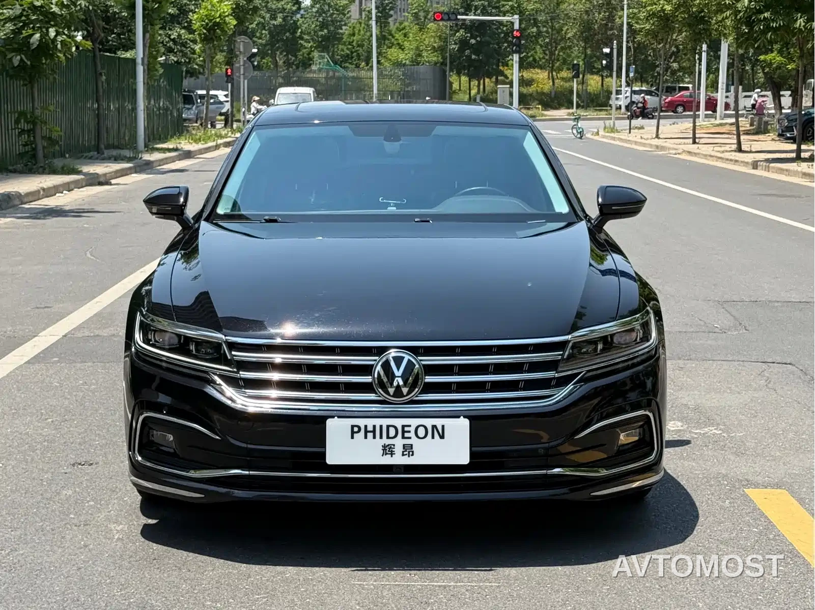 Volkswagen Phideon 2021 380TSI Premium Edition — фото 2