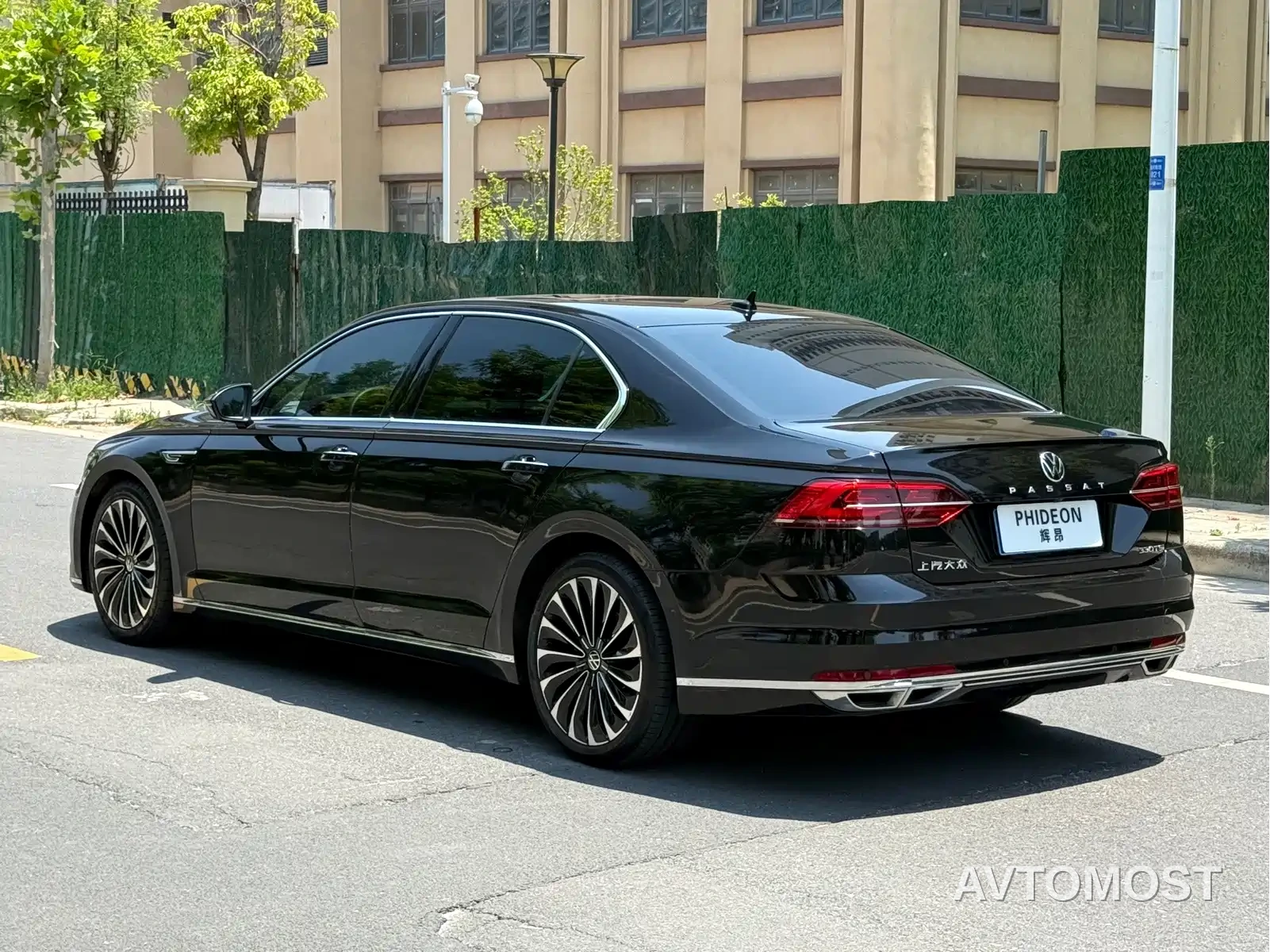 Volkswagen Phideon 2021 380TSI Premium Edition — фото 8