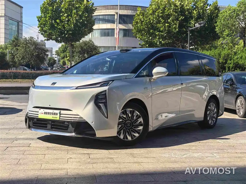 Buick Zhijing Shijia 2026 Model PHEV Base Version — фото 1