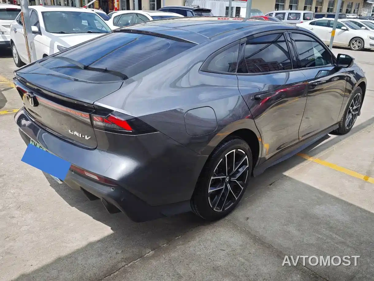 Changan UNI-V iDD 2024 Blue Whale Smart iDD 136km Smart Cool — фото 4