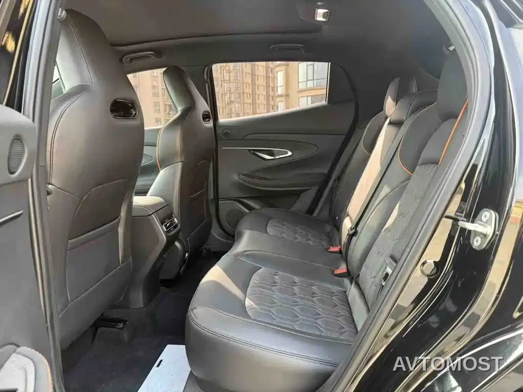 Changan UNI-T 2022 1.5T Premium — фото 9