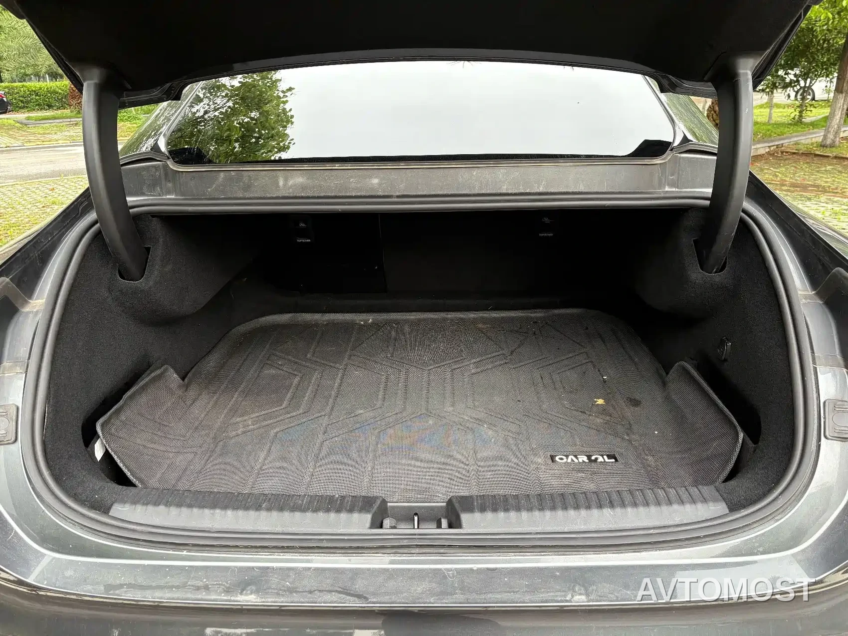 Lynk & Co Z10 2025 Model 95kWh 806km RWD Smart Drive Max — фото 12