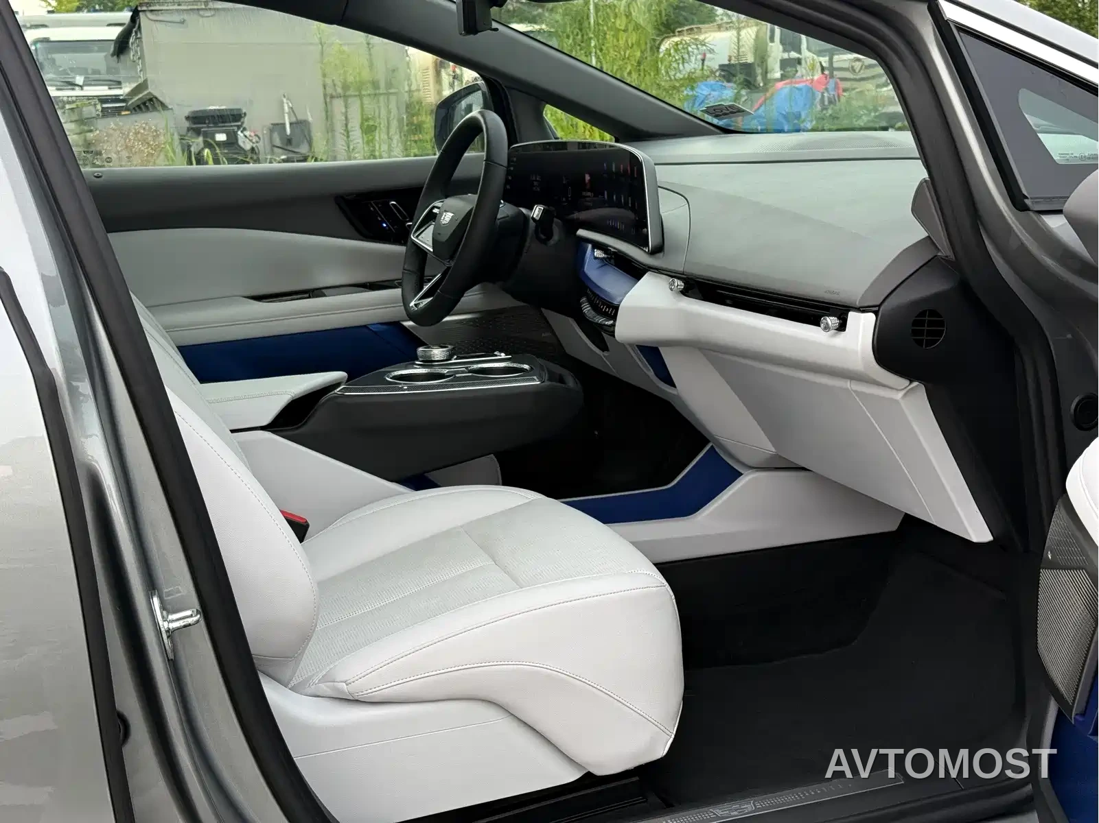 Cadillac IQ Ao Ge 2024 Standard Range — фото 9