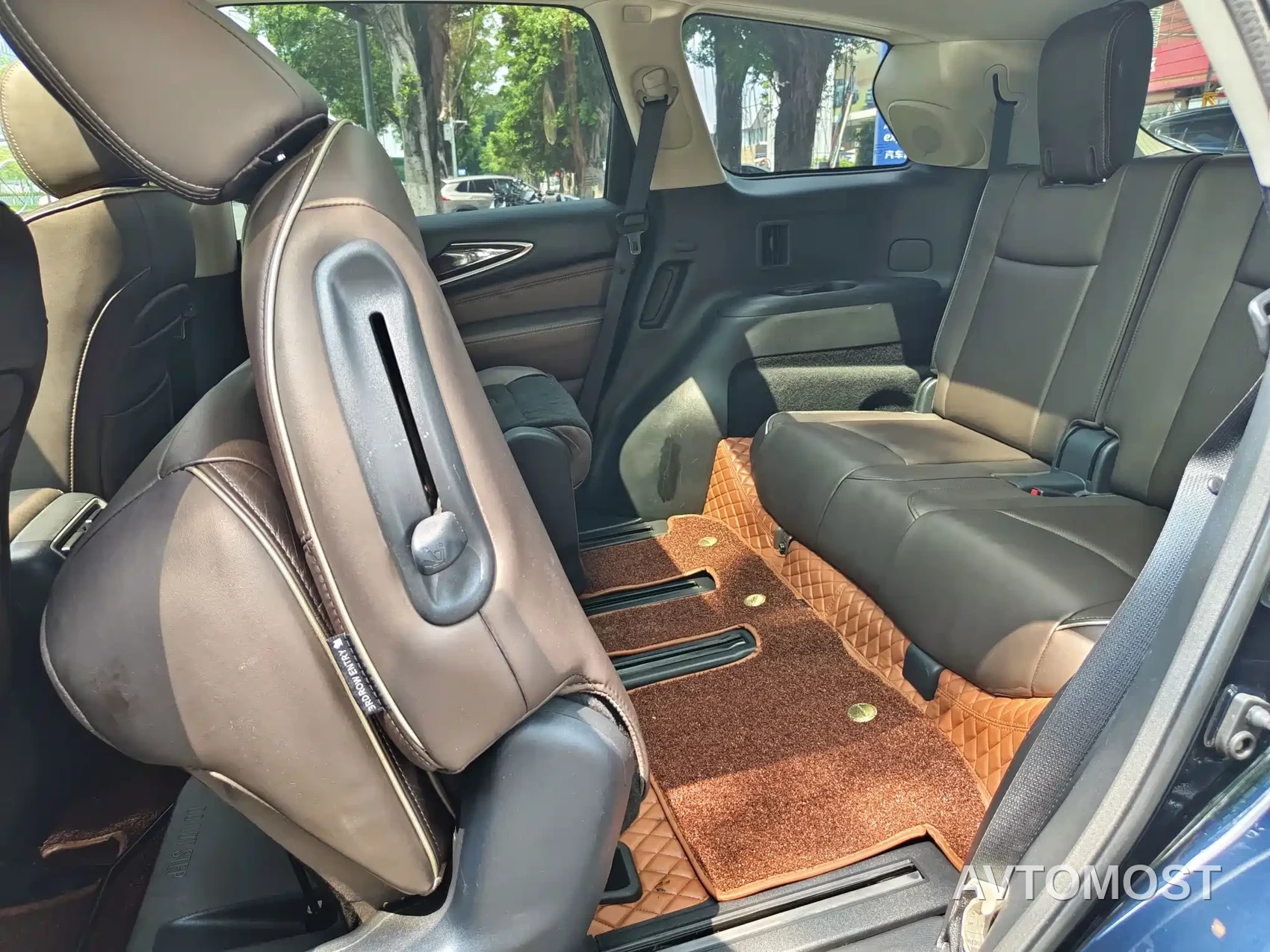 Infiniti QX60 (Import) 2020 2.5 S/C Hybrid 2WD Excellence Edition — фото 27