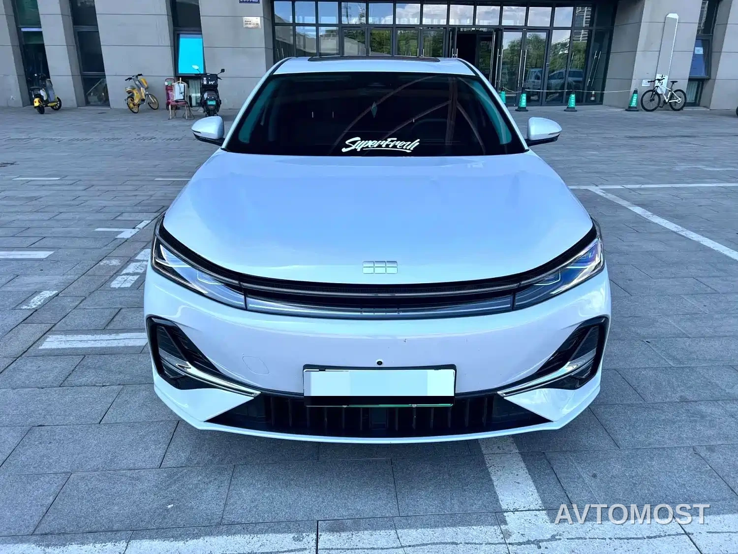 Geely Galaxy A7 — фото 2
