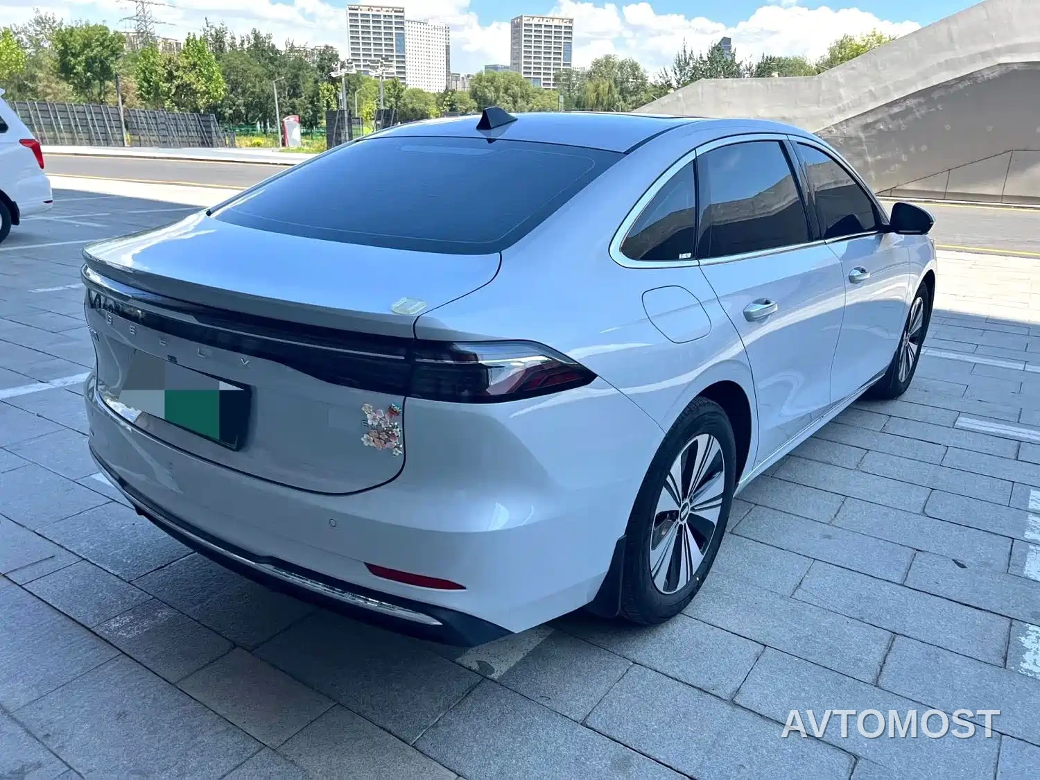 Geely Galaxy A7 — фото 6