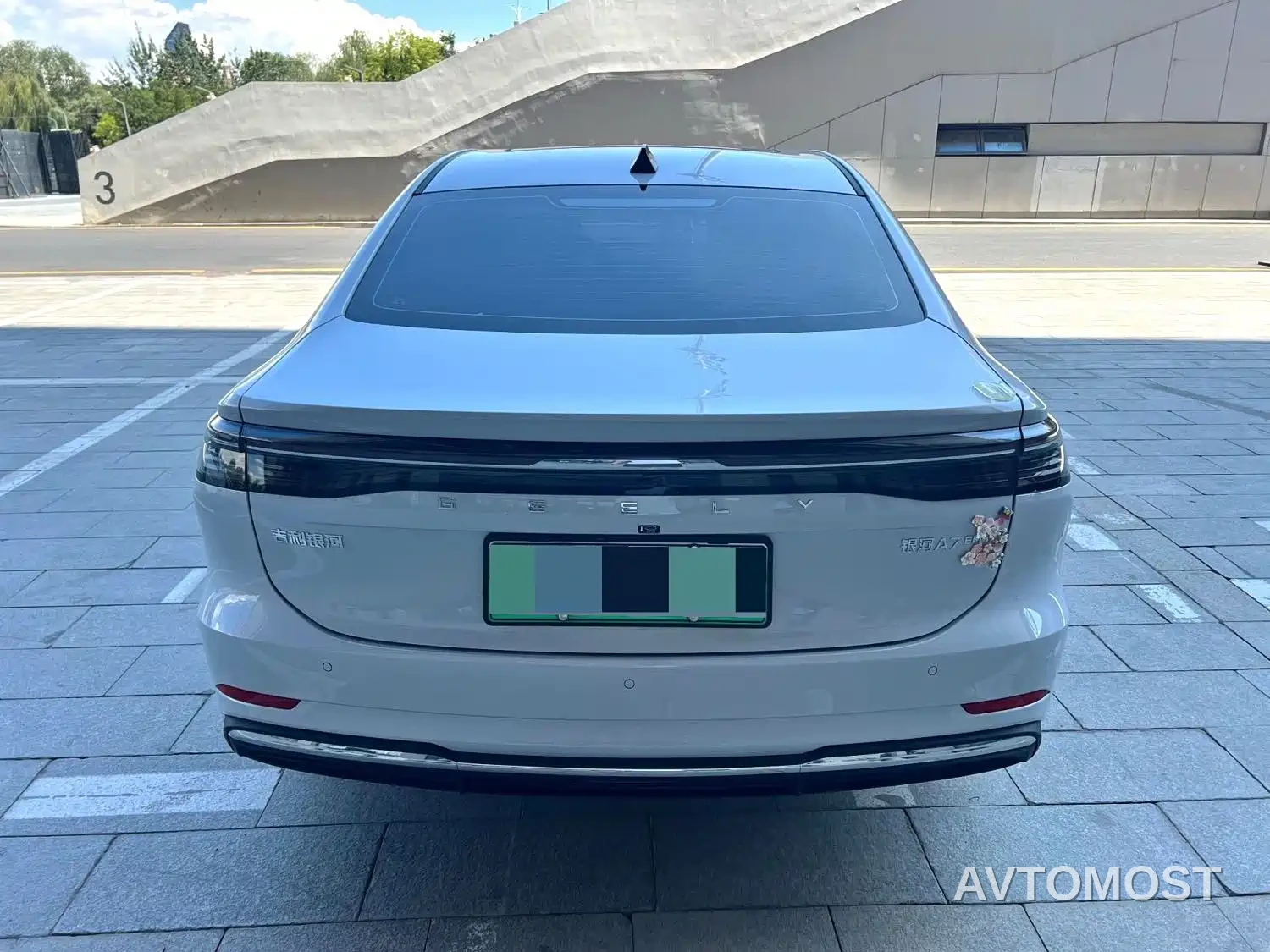 Geely Galaxy A7 — фото 8