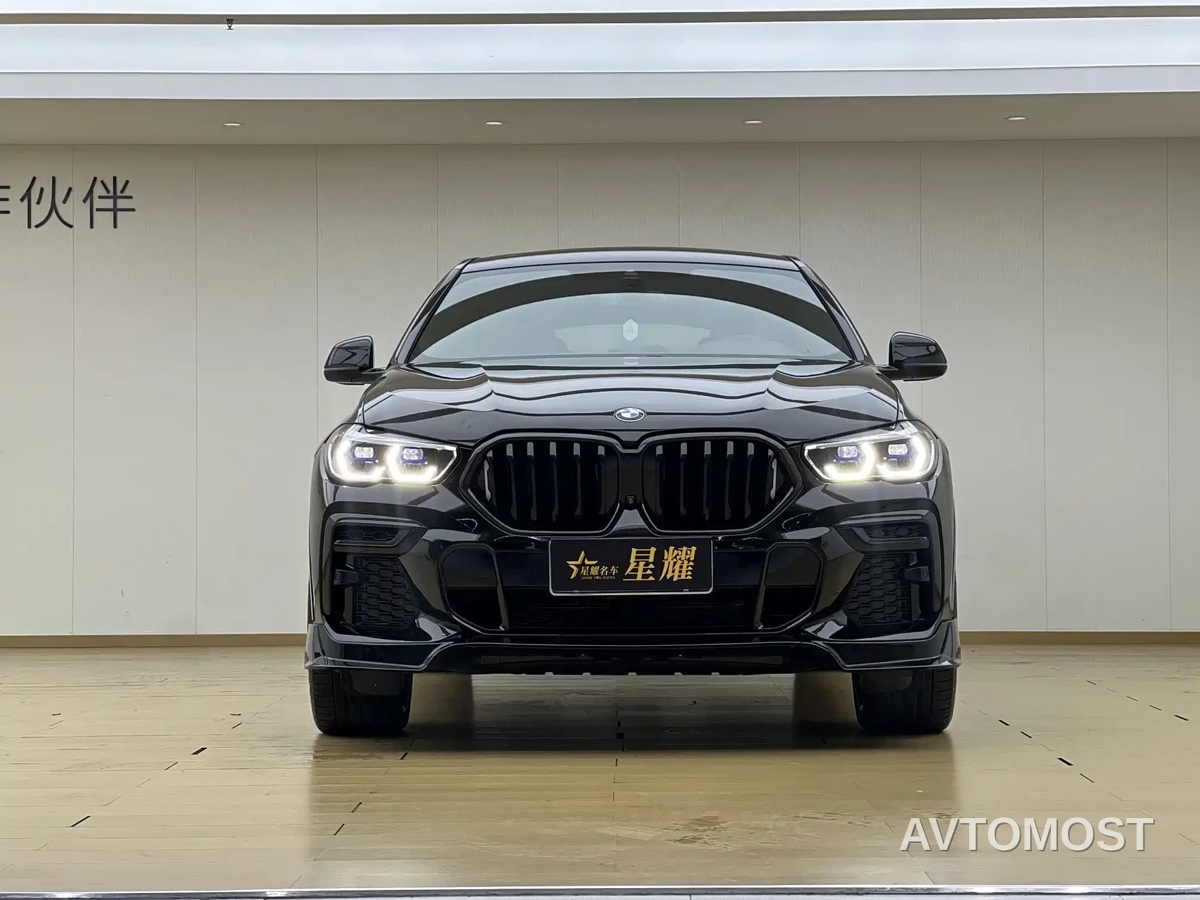BMW X6 2021 xDrive40i M Sport Package — фото 1