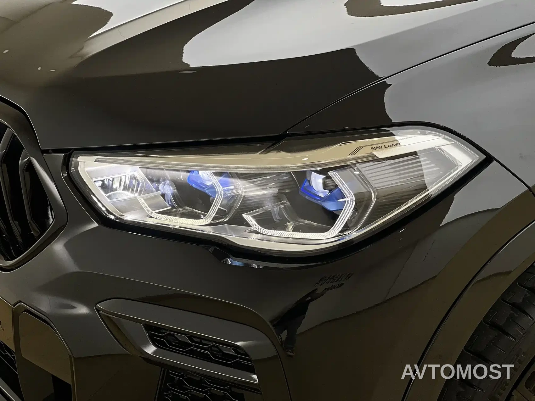BMW X6 2021 xDrive40i M Sport Package — фото 2