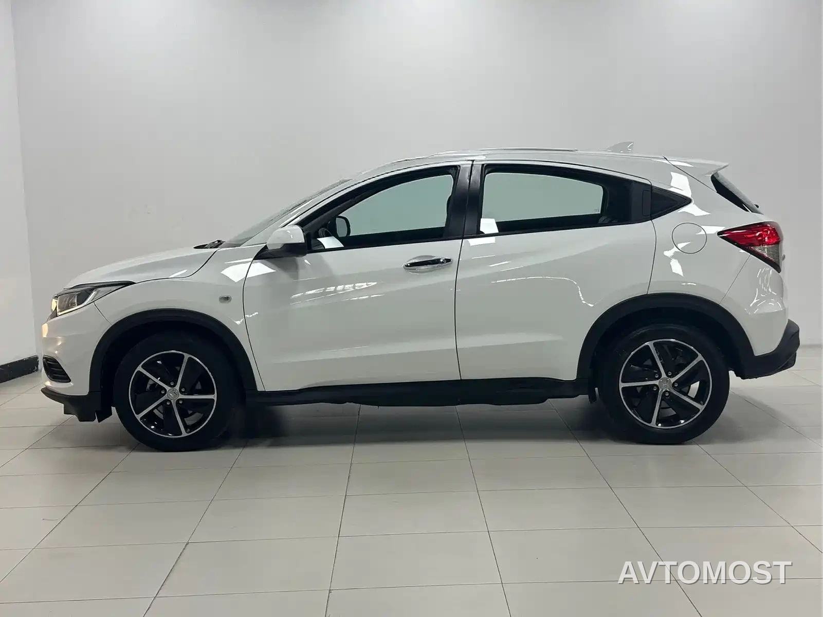 Honda Vezel 2022 1.5L CVT Elite Smart Edition — фото 7