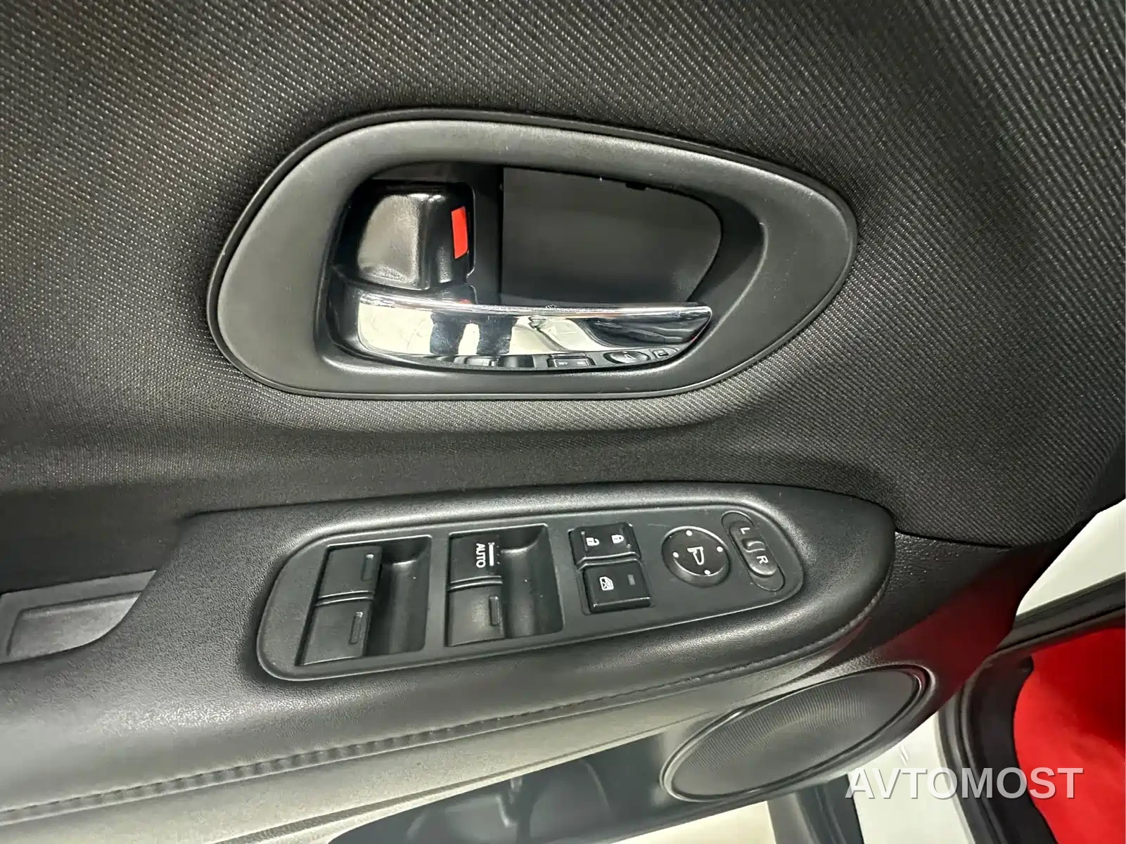 Honda Vezel 2022 1.5L CVT Elite Smart Edition — фото 15