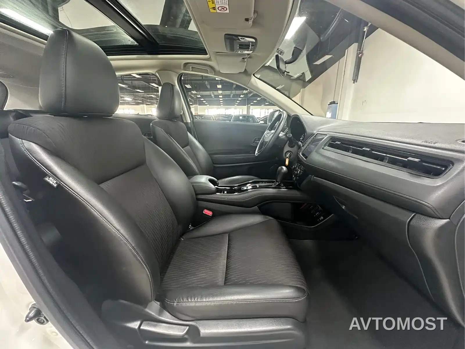 Honda Vezel 2022 1.5L CVT Elite Smart Edition — фото 21