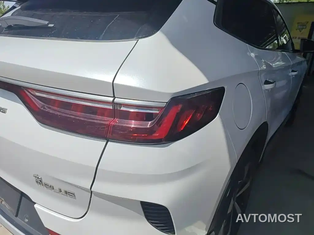 BYD Song PLUS PHEV 2021 DM-i 51KM Honor — фото 8