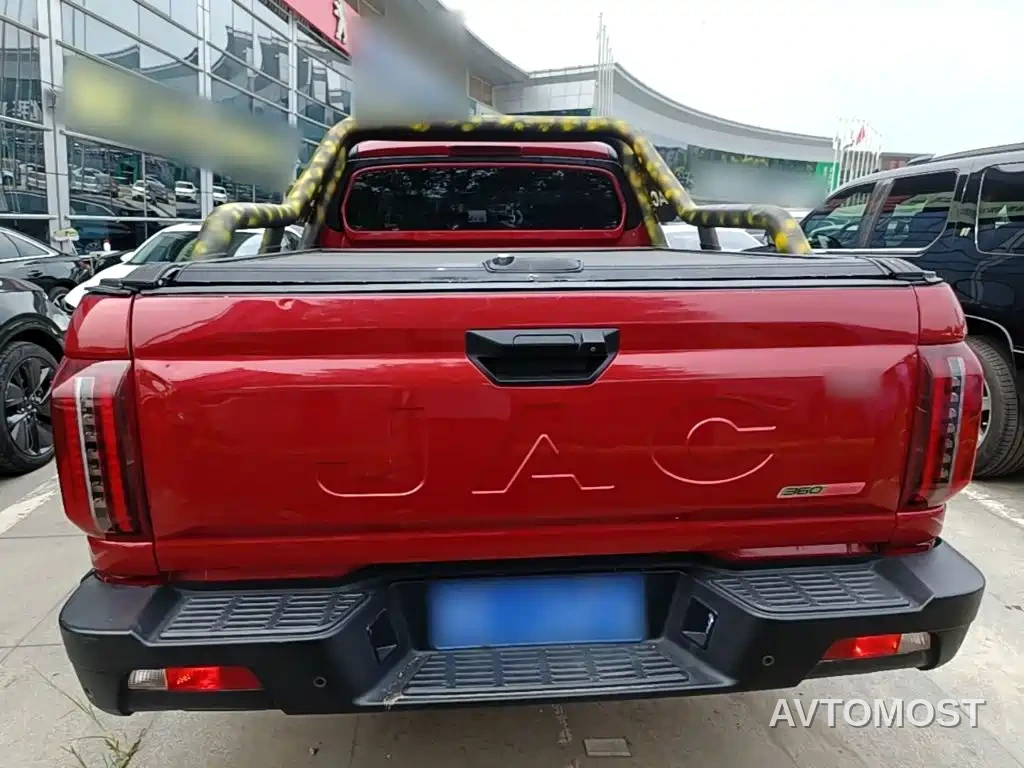 JAC Hunter 2021 2.0T Commercial Manual Diesel 2WD Elite Extended Cab HFC4DB2-2E — фото 4