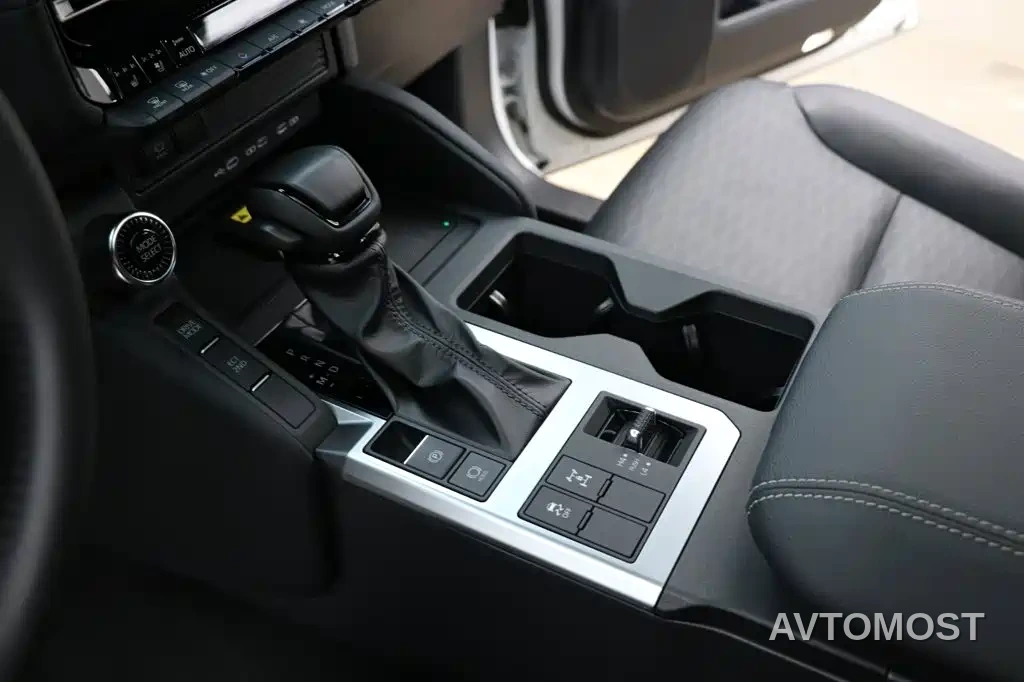 Toyota Prado 2024 2.4T All-Terrain TX Edition 5-Seater — фото 10