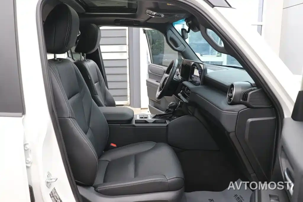 Toyota Prado 2024 2.4T All-Terrain TX Edition 5-Seater — фото 17