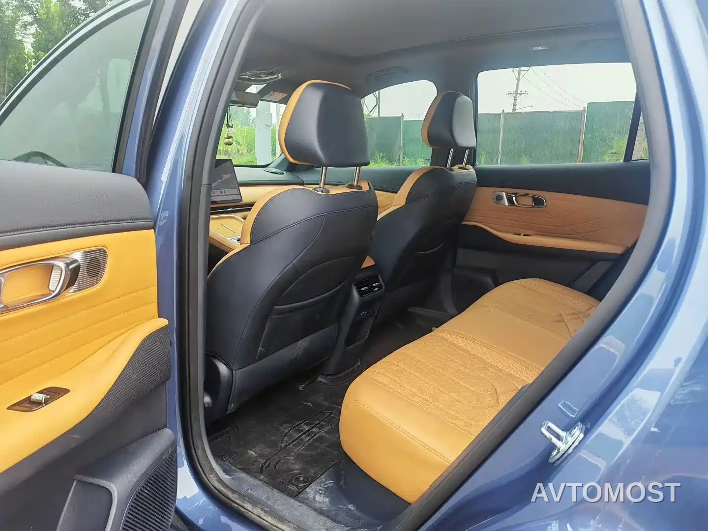 Geely Galaxy Starship 7 EM-i 2025 Model 120km Explorer+ Edition — фото 4