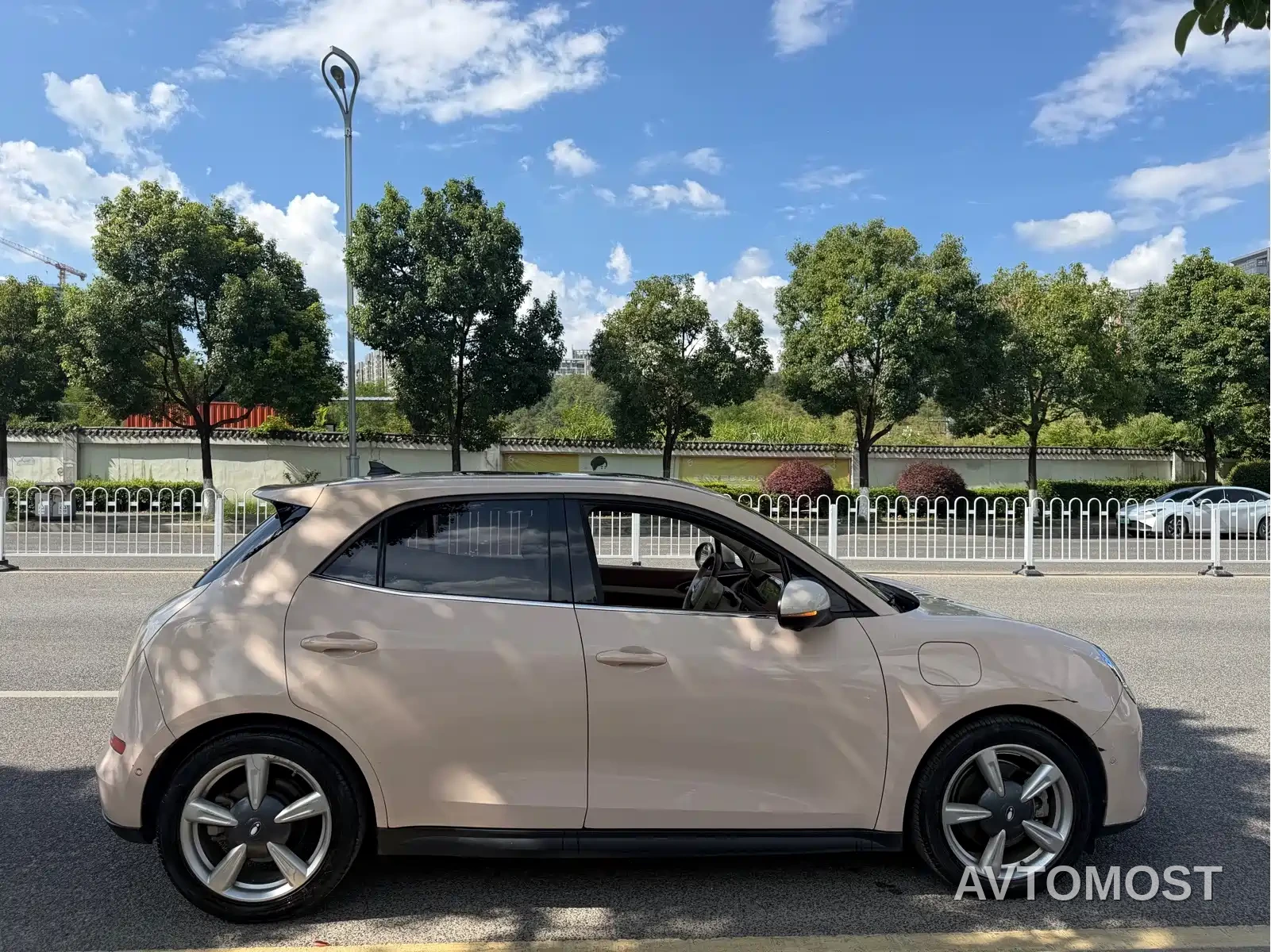 Ora Good Cat 2021 400km Standard Range Athena Edition (LFP) — фото 3