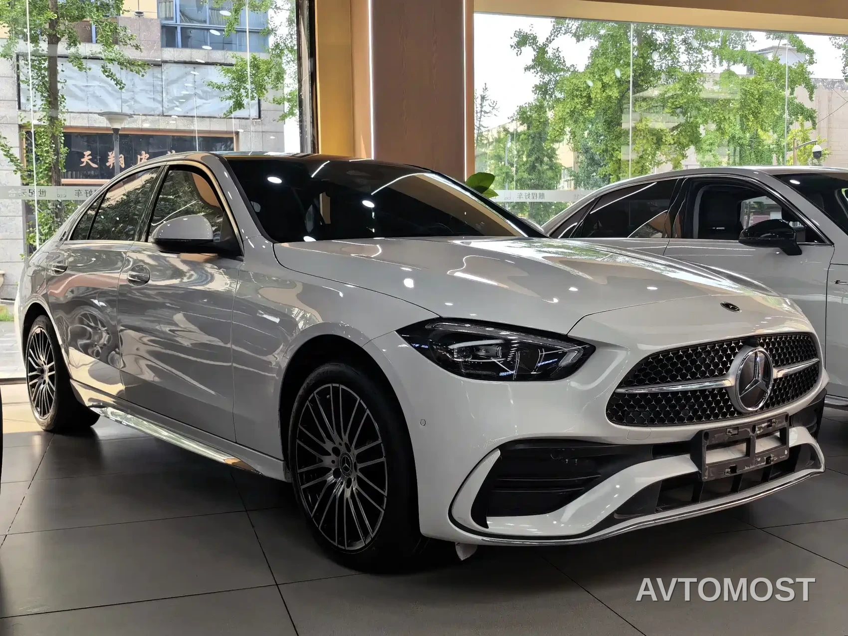 Mercedes-Benz C-Class 2022 C 260 L Sport Edition — фото 3