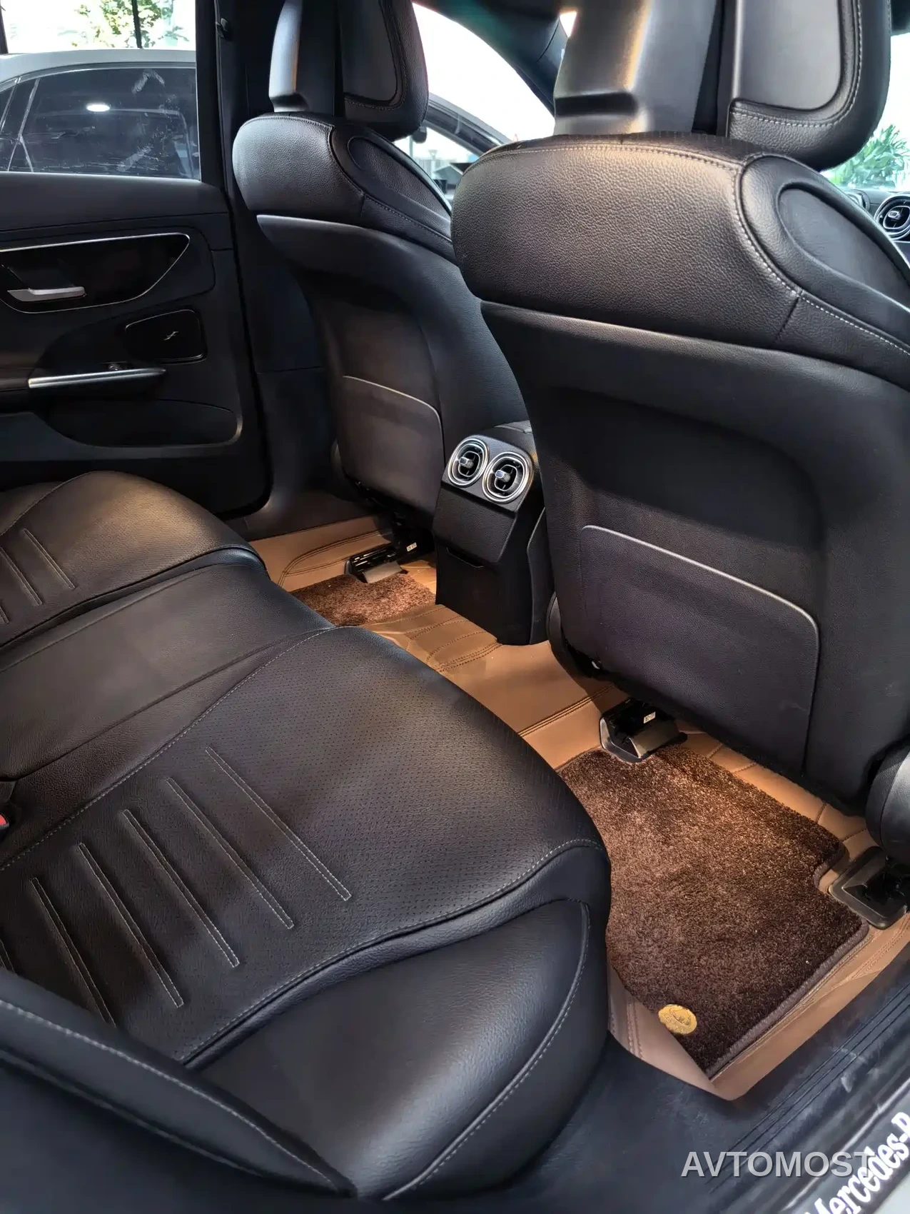 Mercedes-Benz C-Class 2022 C 260 L Sport Edition — фото 9