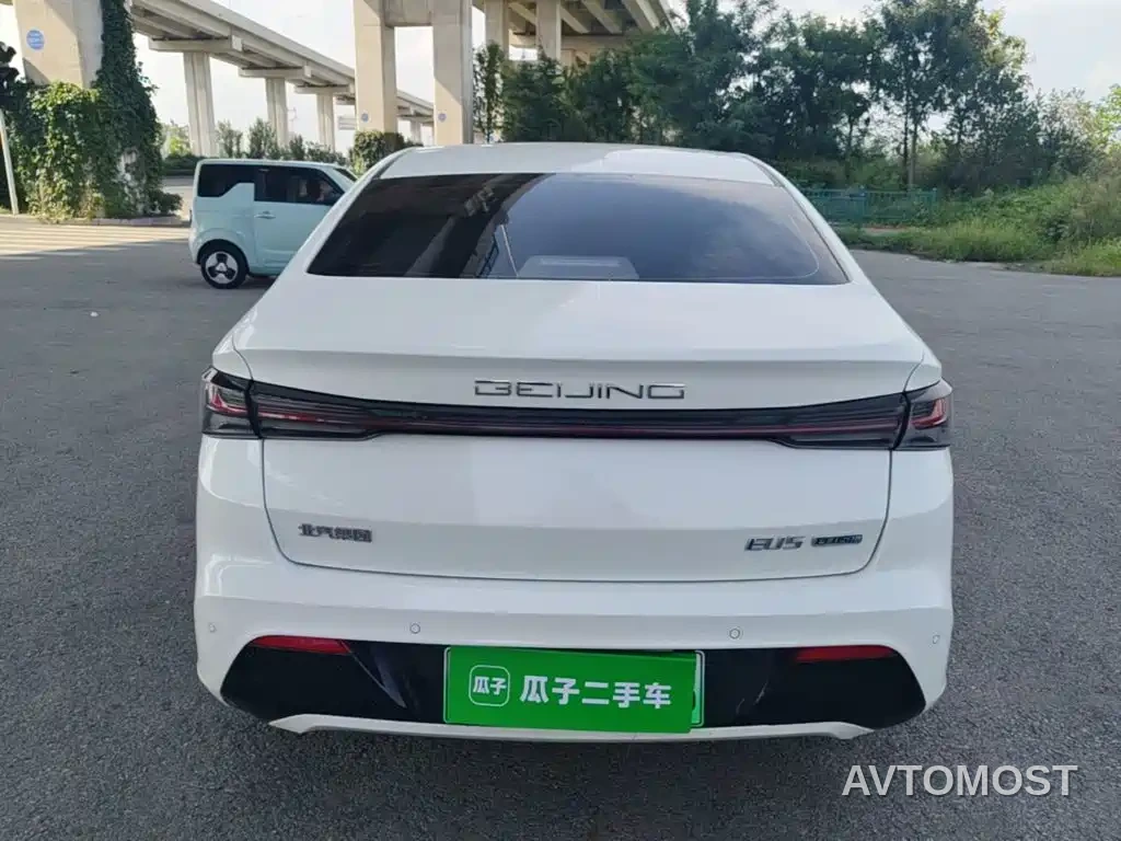 BAIC Beijing EU5 PLUS 2023 R600 Premium Edition — фото 6