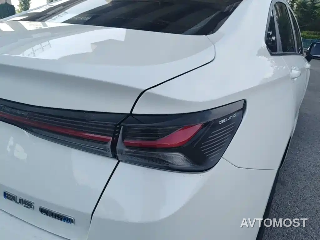 BAIC Beijing EU5 PLUS 2023 R600 Premium Edition — фото 7