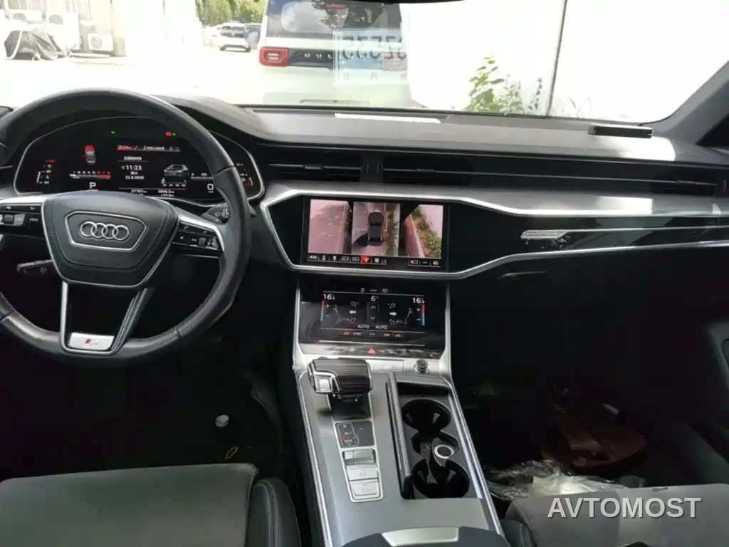 Audi A6L 2024 40 TFSI Luxury Dynamic — фото 8
