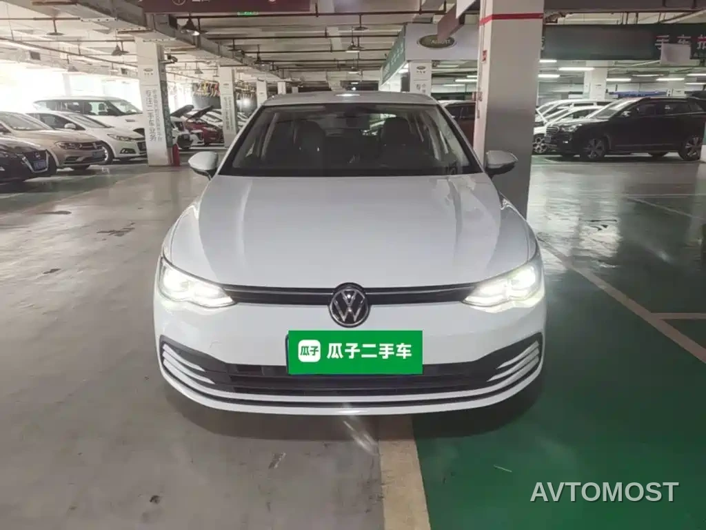 Volkswagen Golf 2023 Model 200TSI DSG — фото 3