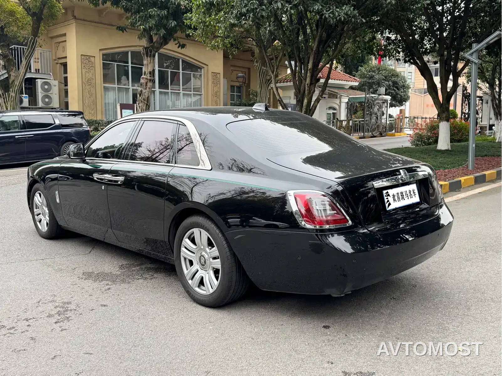 Rolls-Royce Ghost 2021 6.7T Standard Wheelbase — фото 3