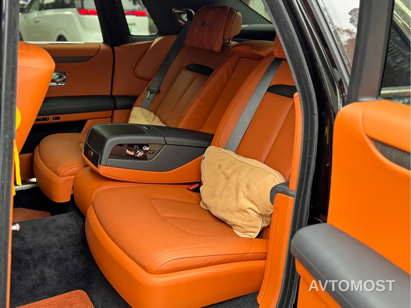 Rolls-Royce Ghost 2021 6.7T Standard Wheelbase — фото 17