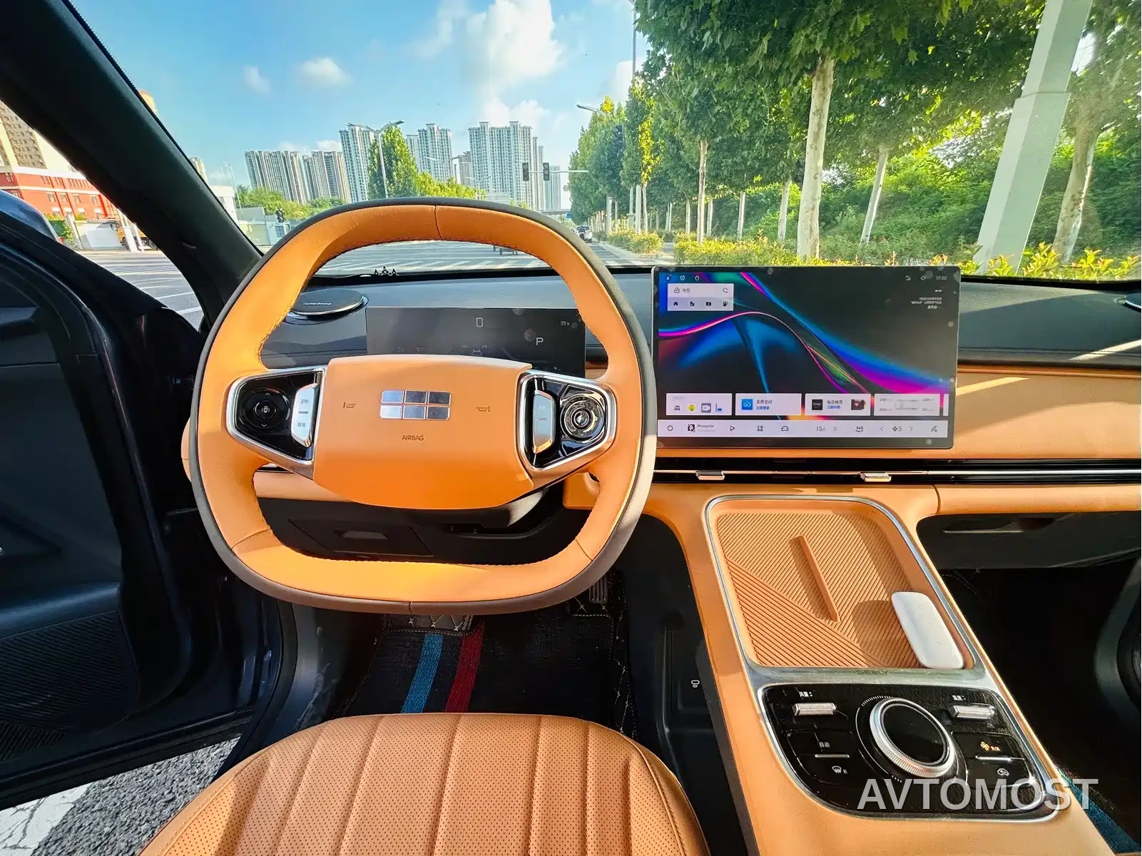 Geely Galaxy Starship 7 EM-i 2025 Model 120km Voyage+ Edition — фото 7