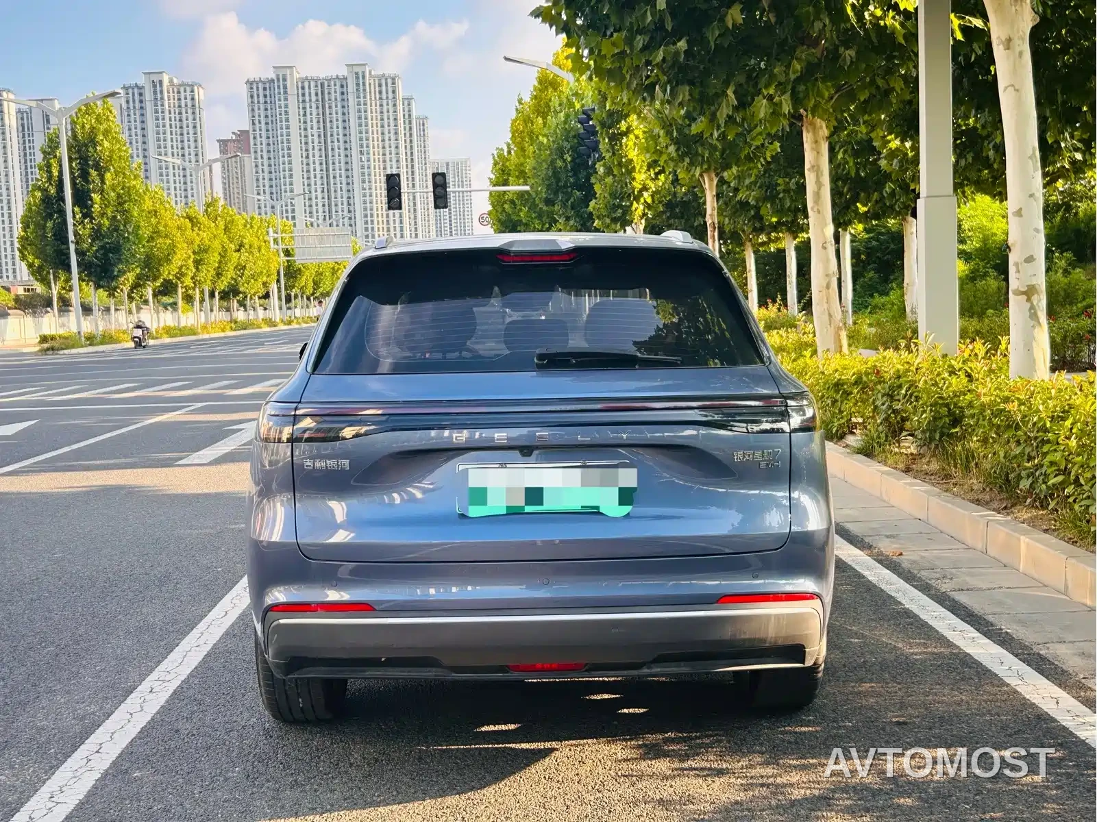 Geely Galaxy Starship 7 EM-i 2025 Model 120km Voyage+ Edition — фото 9