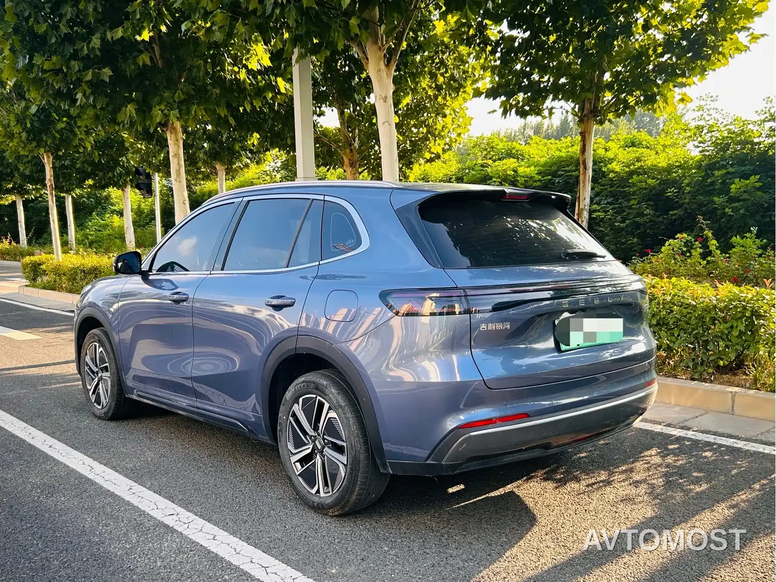 Geely Galaxy Starship 7 EM-i 2025 Model 120km Voyage+ Edition — фото 10