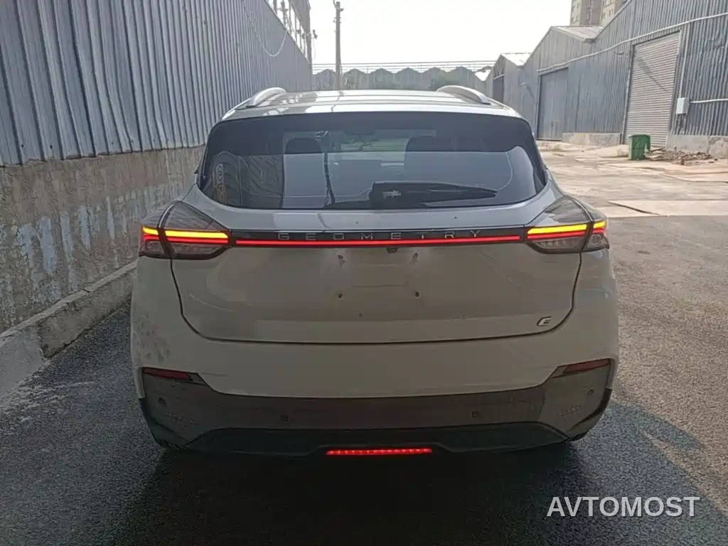 Geely Geometry C 2020 Model Premium Range Edition 550KM C++ — фото 5