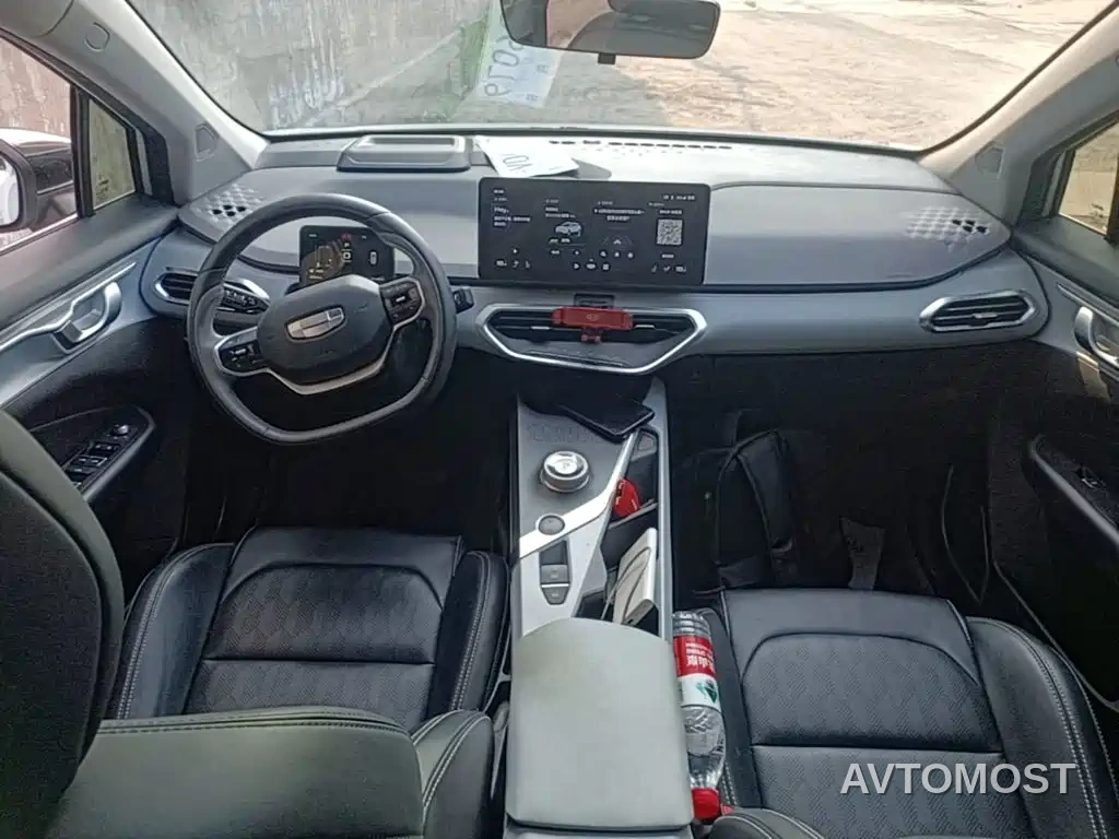 Geely Geometry C 2020 Model Premium Range Edition 550KM C++ — фото 9