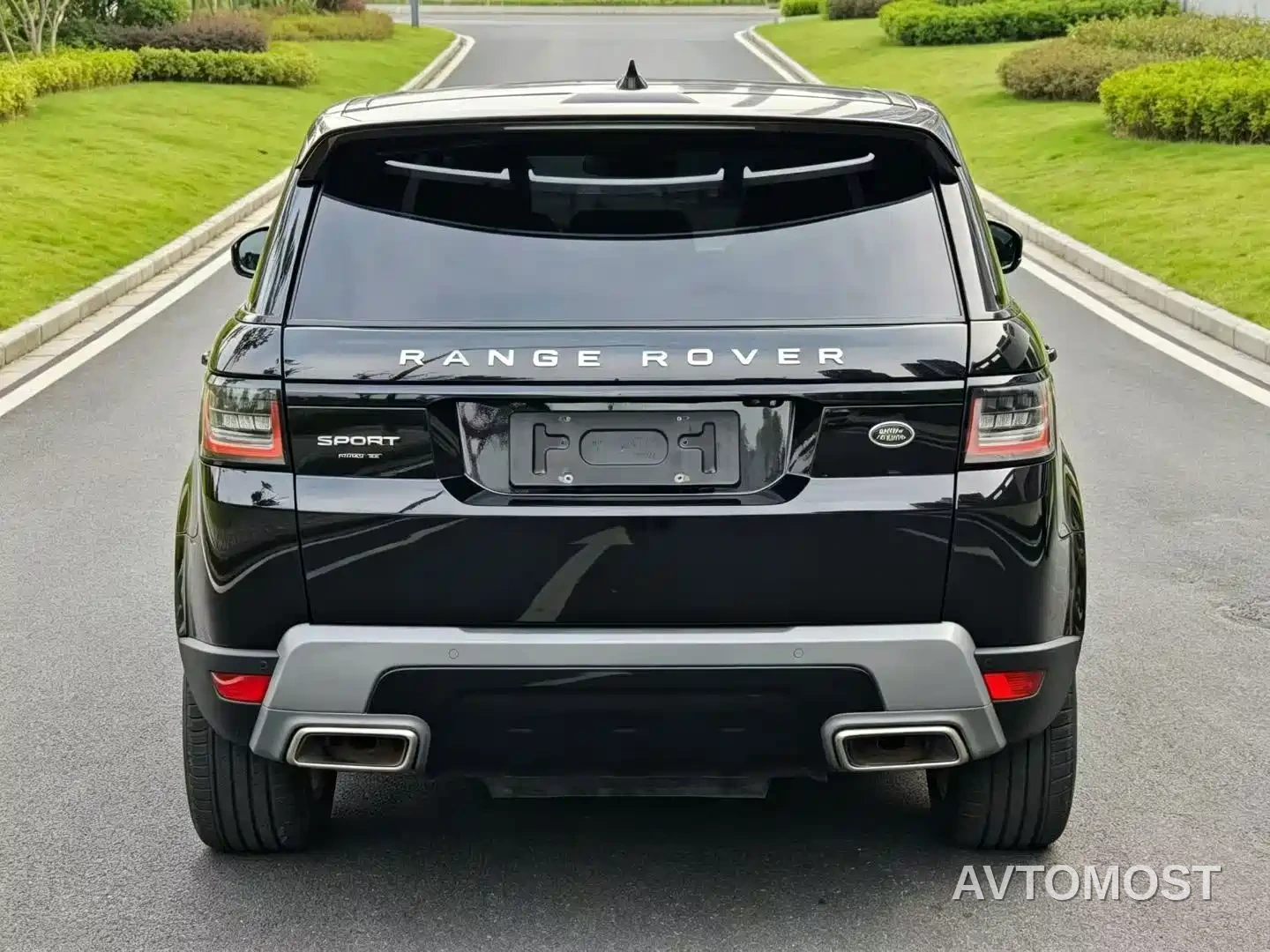 Land Rover Range Rover Sport PHEV 2020 P400e SE — фото 8