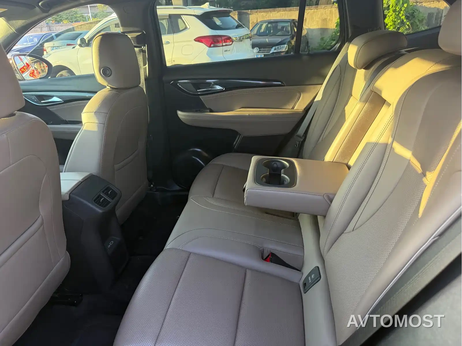 Buick Envision Plus 2022 Enclave Plus 652T 5-Seater Luxury — фото 6